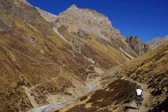 379-Nepal-annapurna-copyright-piotr-nogal